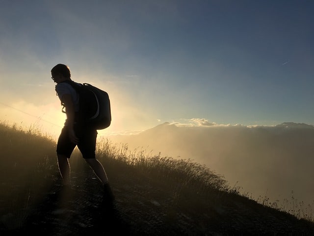 mountain-1759977_640