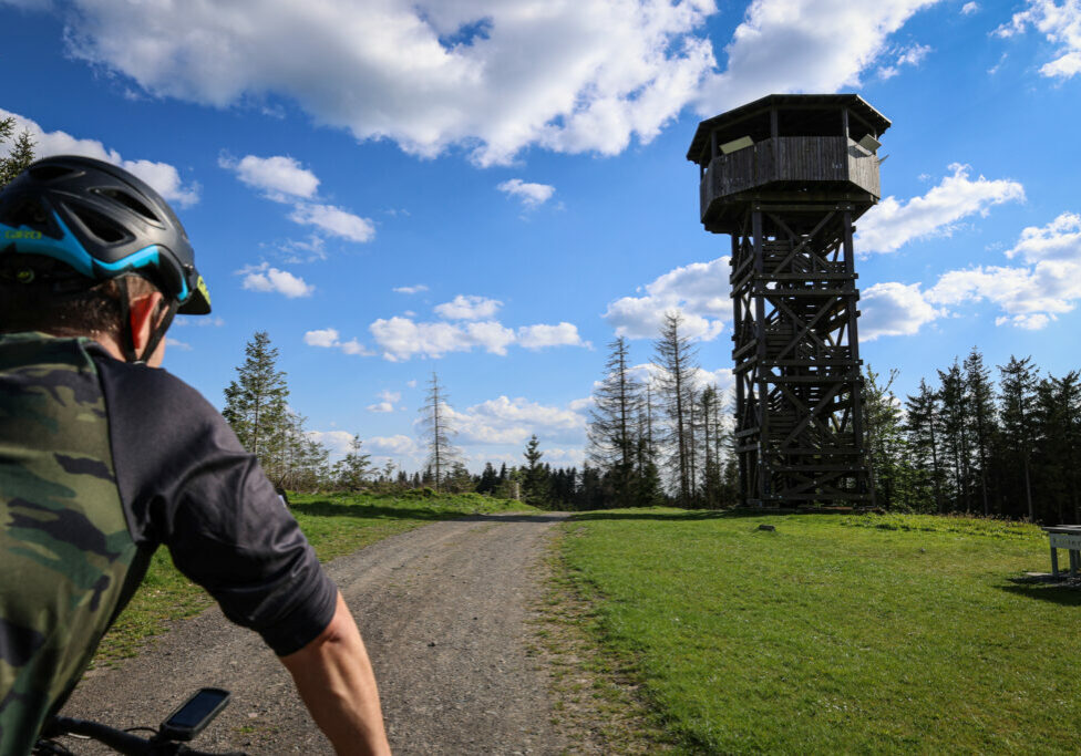 Ziegenhelleturm-fahrrad-tour